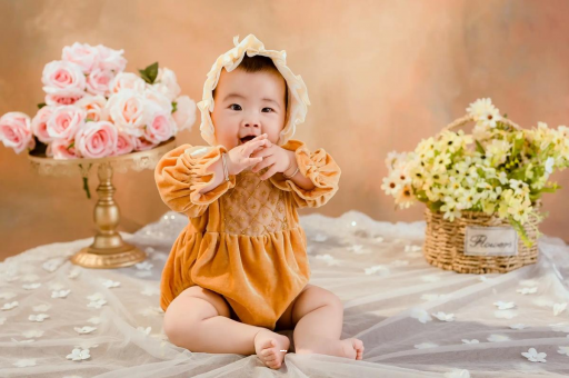 开原宝宝睡觉爱笑 开原宝宝睡觉爱笑